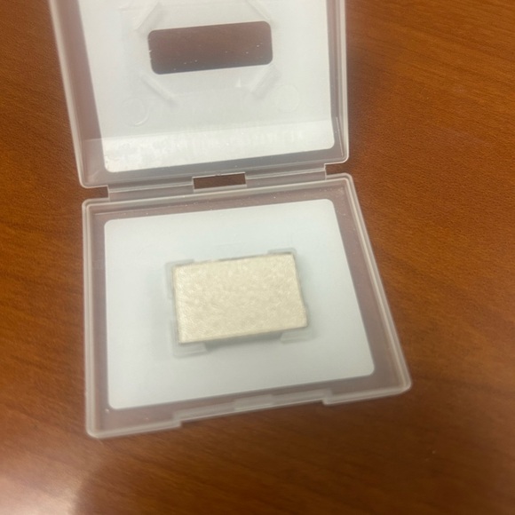 Crystalline Shimmer - Mary Kay Chromafusion Eye Shadow - Picture 2 of 4